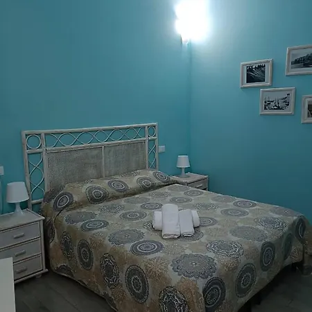 Double Room, Air Conditioning, Bathroom, In The Center Of Calabria Bed & Breakfast *