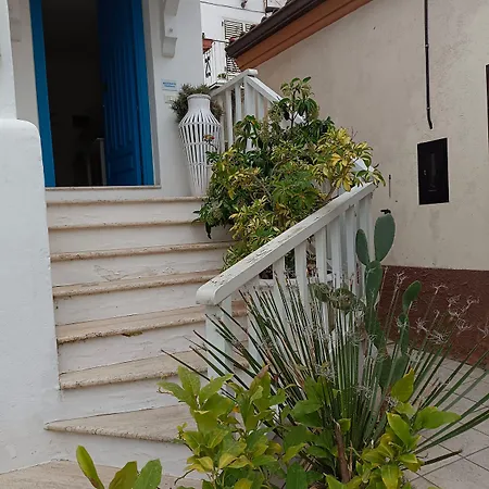 Double Room, Air Conditioning, Bathroom, In The Center Of Calabria 3* Tropea