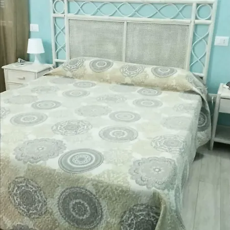 Double Room, Air Conditioning, Bathroom, In The Center Of Calabria