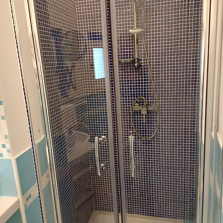 Bed & Breakfast Double Room, Air Conditioning, Bathroom, In The Center Of Calabria 3*