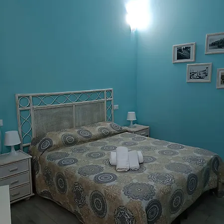 Double Room, Air Conditioning, Bathroom, In The Center Of Calabria